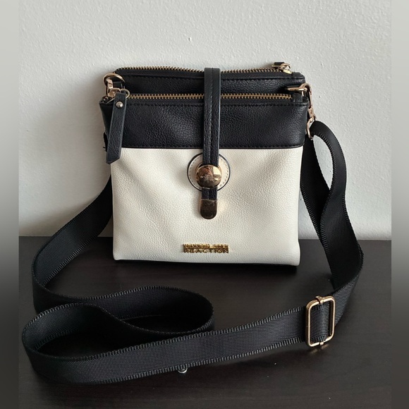 Kenneth Cole Reaction Black and White Crossbody Bag - Picture 1 of 4